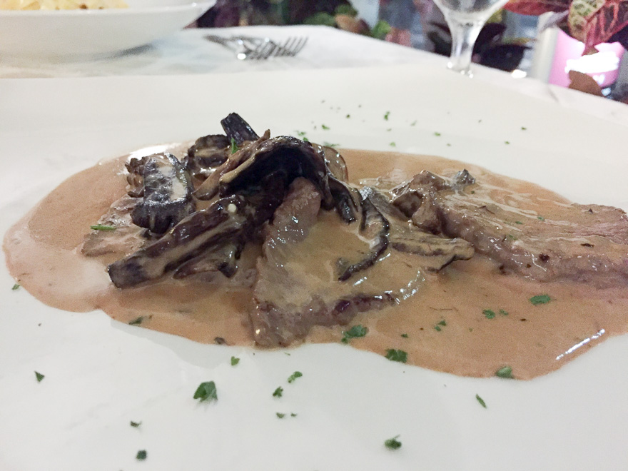 prato do restaurante guianni em palm beach aruba