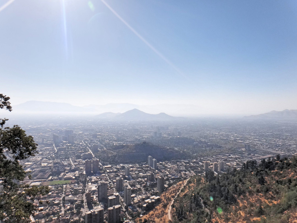 vista cordilheira cerro san cristobal 1024x768 - Santiago visto do alto, de tirar o fôlego