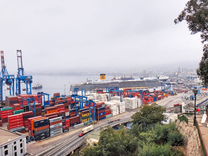 visao panoramica porto valparaiso 1 - Roteiro de 1 dia em Valparaíso - vem curtir!
