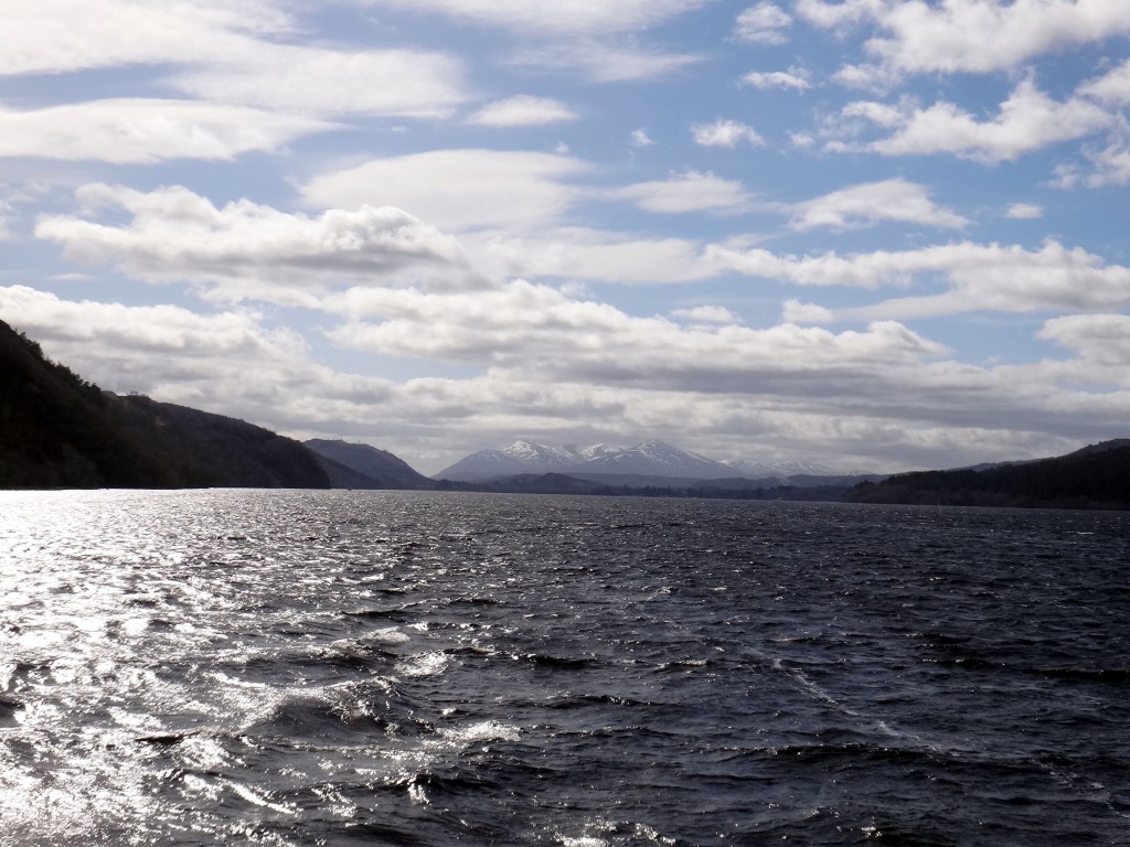 loch ness 1024x768 - Lago Ness na Escócia: procurando o monstro!