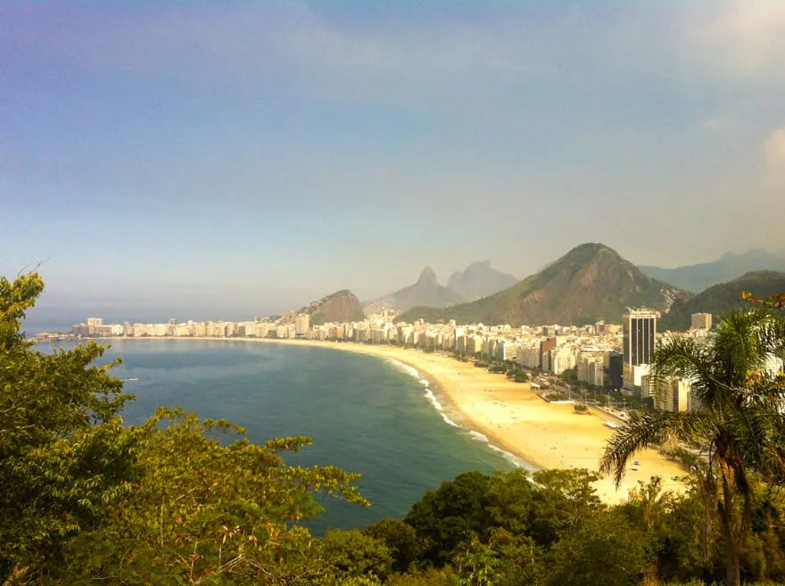 praia de copacabana forte do leme rio de janeiro