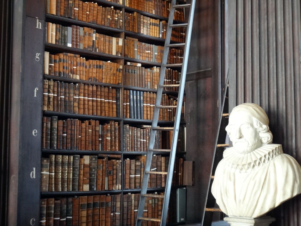 long room old library 1024x768 - Dublin e a Trinity College