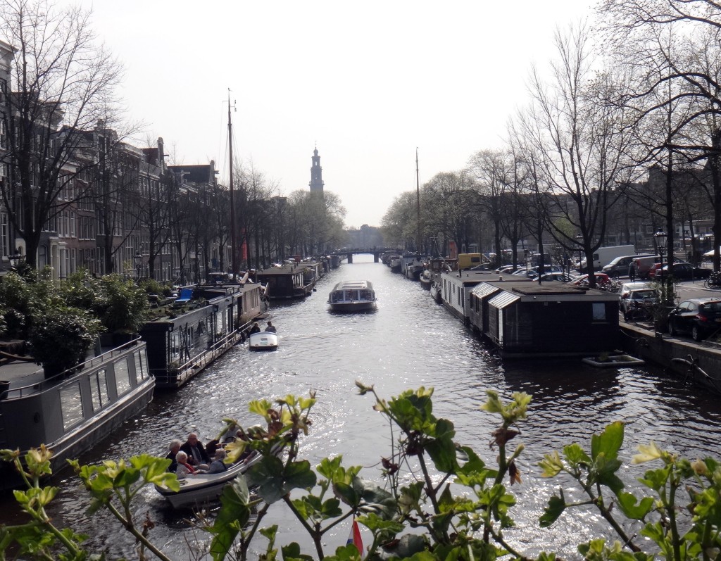hotel canal amsterdam 1024x797 - Onde ficar em Amsterdam - bairros e hotel