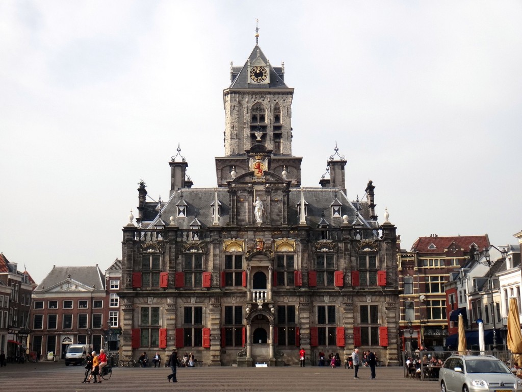 delft predio prefeitura 1024x768 - A pequena e adorável Delft