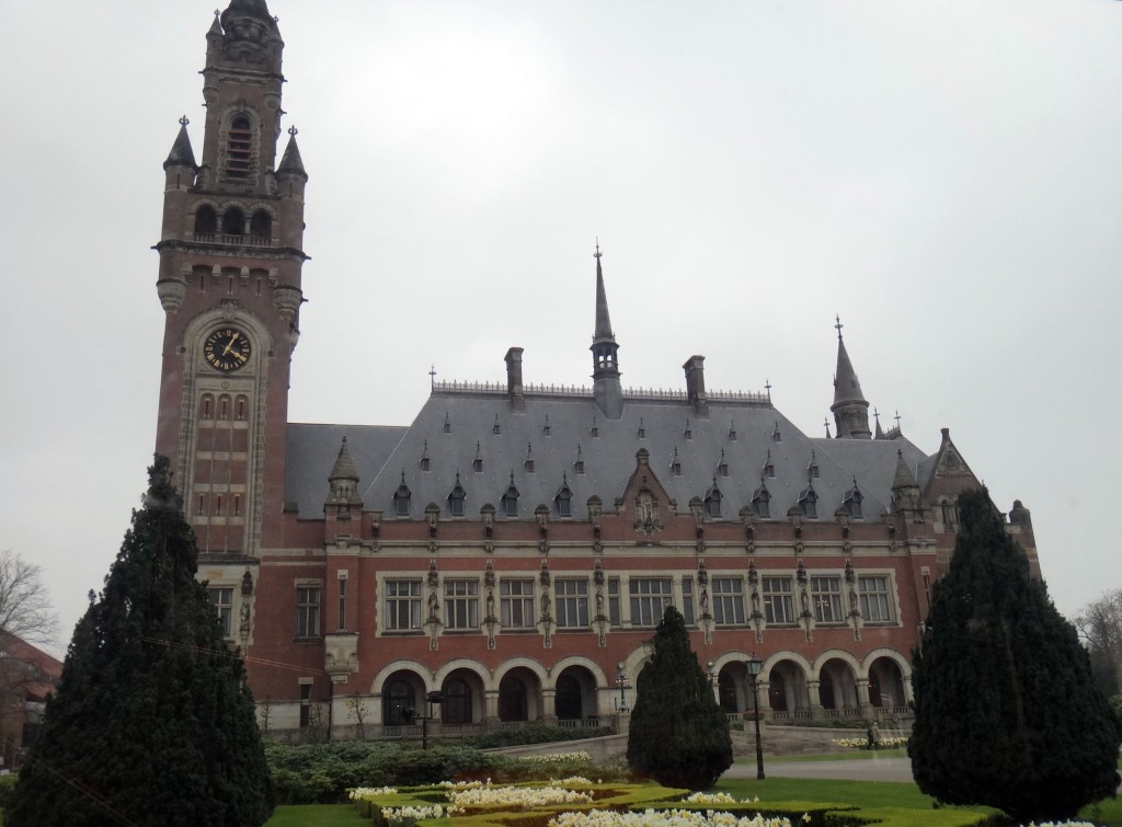 haia palacio da paz 1024x755 - Bate-volta de Amsterdam: 10 cidades incríveis na Holanda!