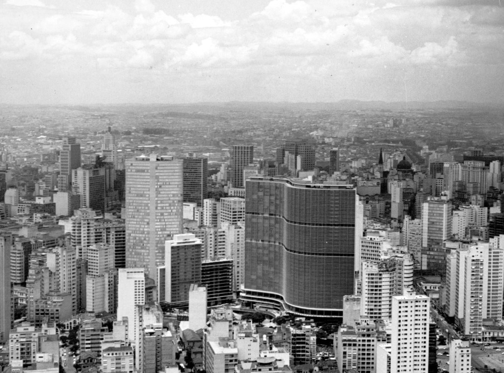 edificio copan imagem predio panoramica 1024x757 - Edifício Copan SP: vendo São Paulo do alto