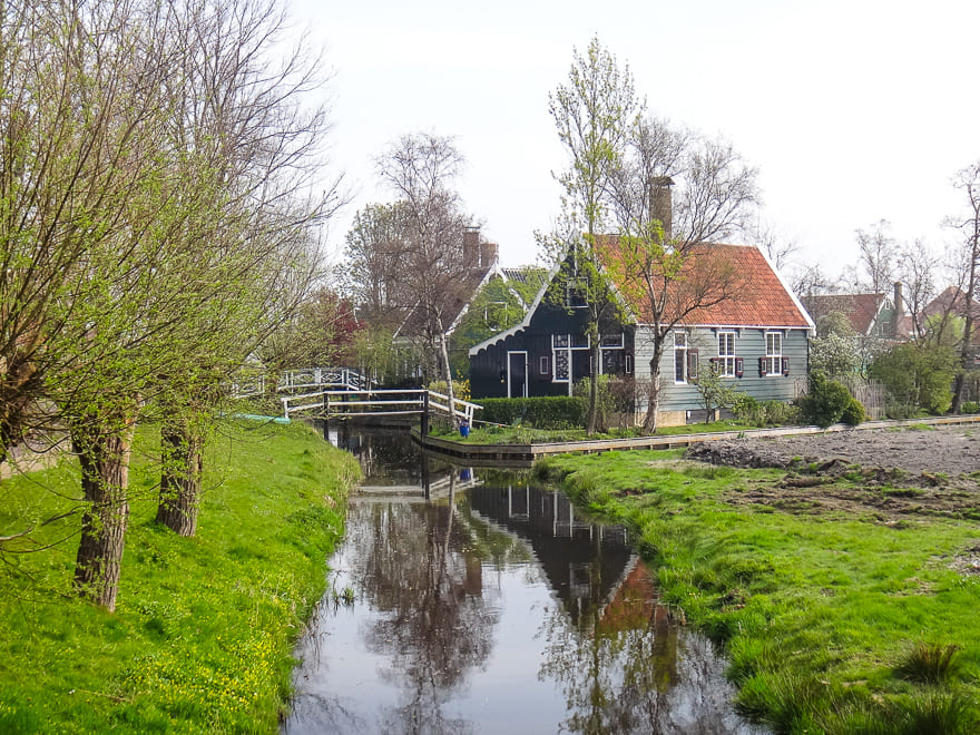 moinhos na holanda casa ponte zaanse schans - Moinhos na Holanda: conheça Zaanse Schans