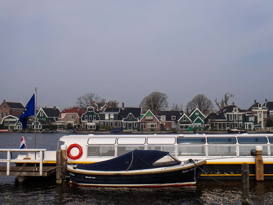 moinhos na holanda zaanse schans passeio barco - Moinhos na Holanda: conheça Zaanse Schans