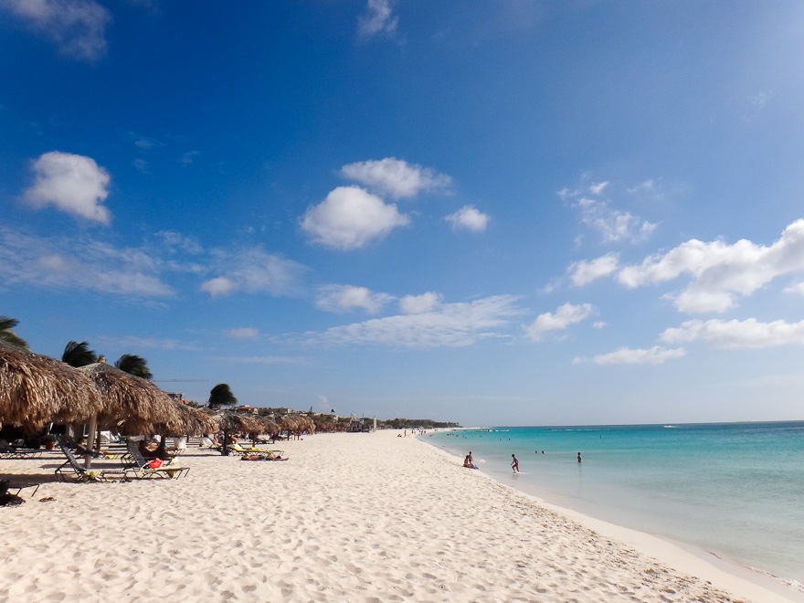 melhores praias aruba eagle beach praia barracas - As 5 melhores praias de Aruba