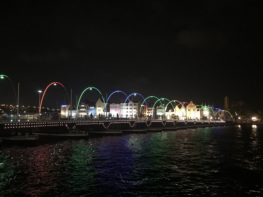 willemstad ponte queen anna noite - O que fazer em Willemstad Curaçao. Super roteiro!