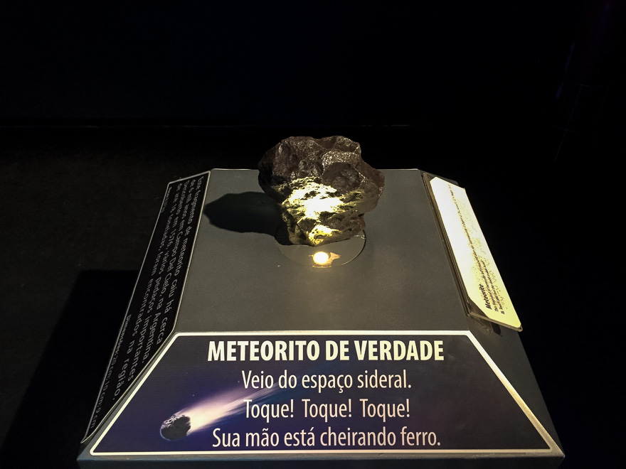 museu catavento meteorito - Museu Catavento SP: virando criança em São Paulo!