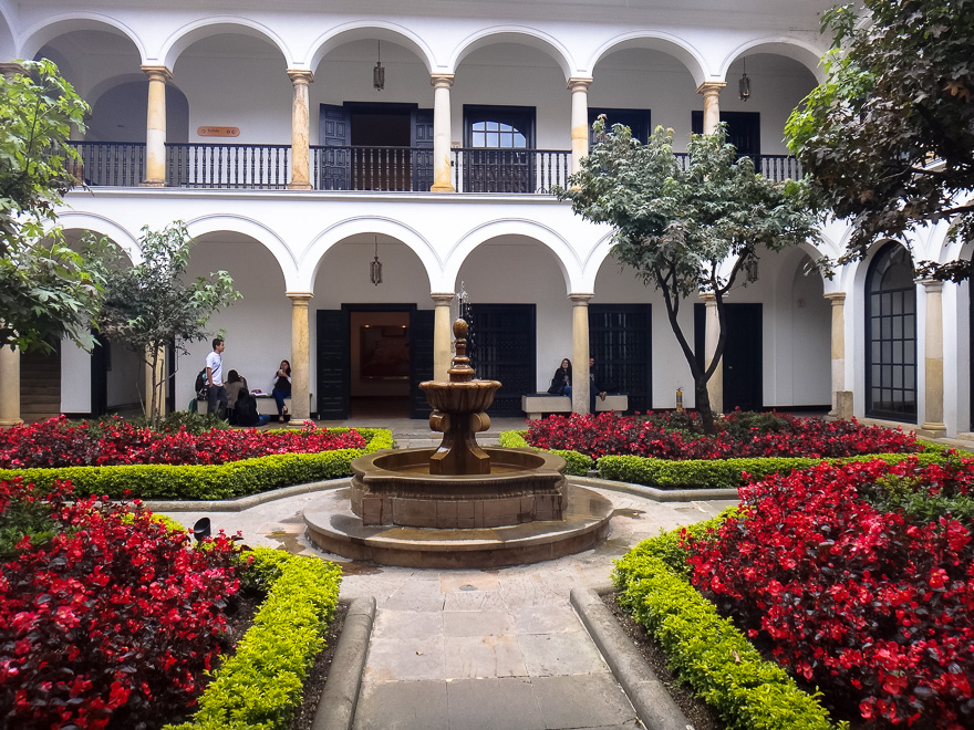 museu botero jardim interno - Blogagem coletiva Museum Week 2017 - Museu Botero em Bogotá