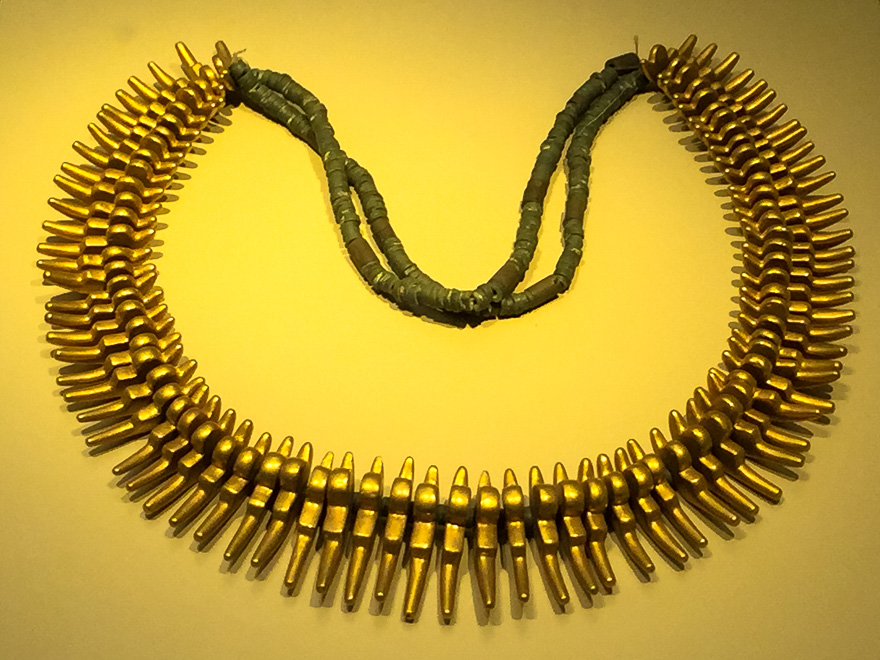 museu do ouro de bogota colar - Muito brilho no Museu do Ouro em Bogotá