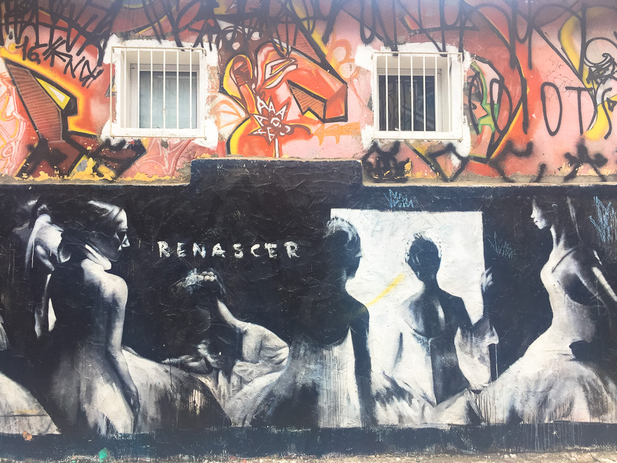 beco do batman sp grafite bailarinas - 4 super cidades com street art na América do Sul
