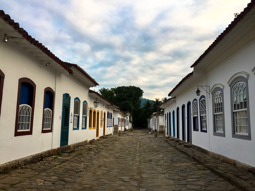 paraty rj rua calcamento - Dicas Rio de Janeiro com tudo para a sua viagem [post índice]