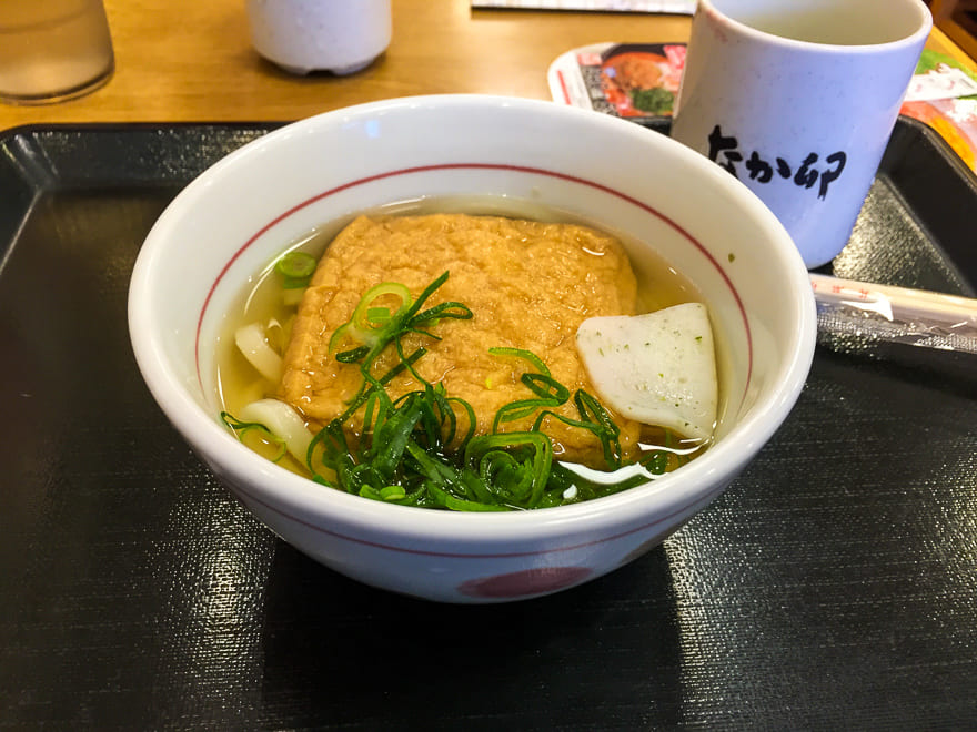 comer no japao sopa tofu - Comer no Japão: como é a experiência? Dicas práticas! [8on8]