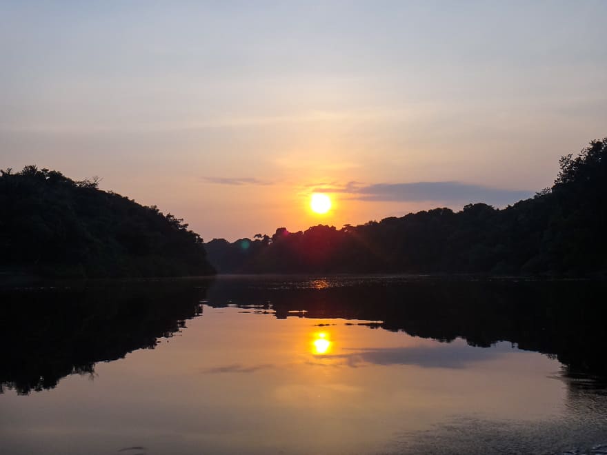 nascer do sol na amazonia amanhecer rio - Nascer do sol na Amazônia: uma experiência mágica [8on8]