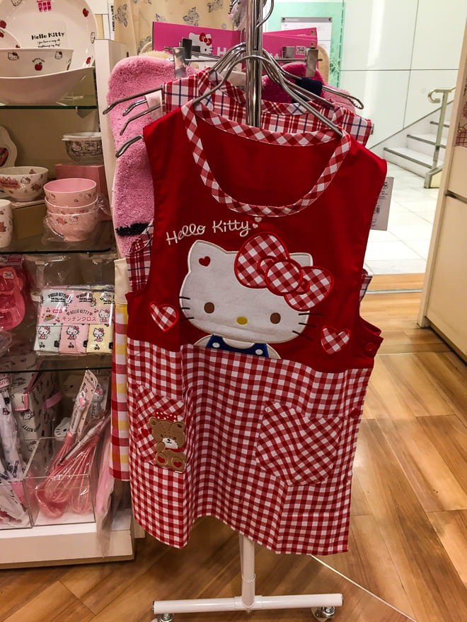 hello kitty tokyo ginza avental - Hello Kitty Tokyo - Sanrioworld Ginza: para voltar a ser criança