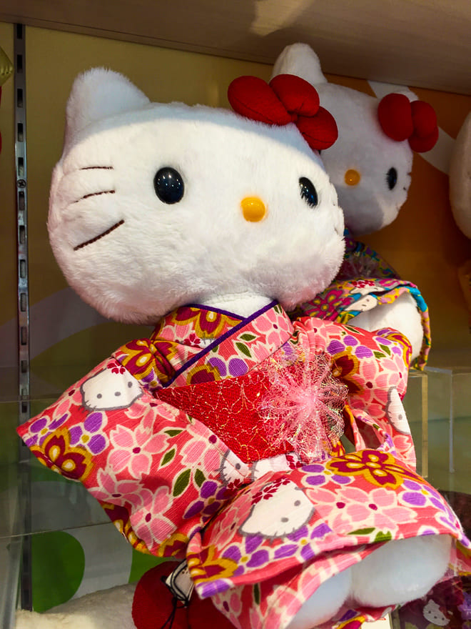 hello kitty tokyo ginza boneca gueixa - Hello Kitty Tokyo - Sanrioworld Ginza: para voltar a ser criança