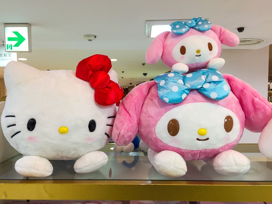 hello kitty tokyo ginza boneco pelucia - Hello Kitty Tokyo - Sanrioworld Ginza: para voltar a ser criança