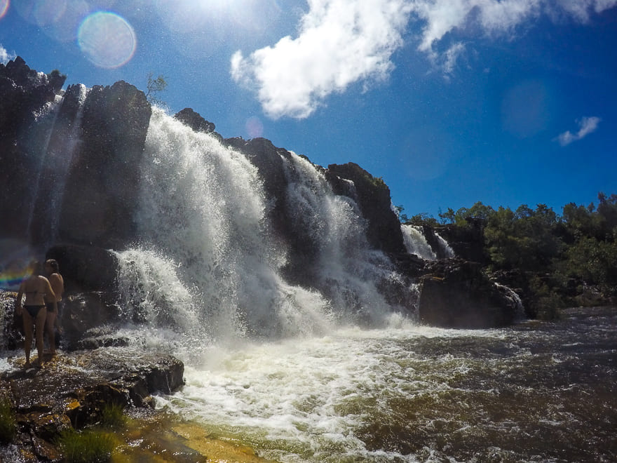 cachoeiras da chapada dos veadeiros muralha piscina natural - Cachoeiras da Chapada dos Veadeiros: 8 lindas e imperdíveis!