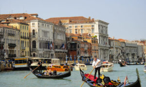 NEWS: novas regras para visitar Veneza. Conheça aqui.