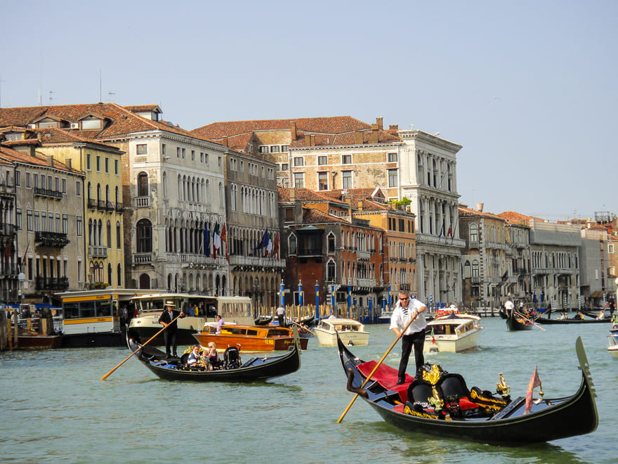 roteiro de viagem para italia veneza gondola - NEWS: Novas leis de turismo em Veneza