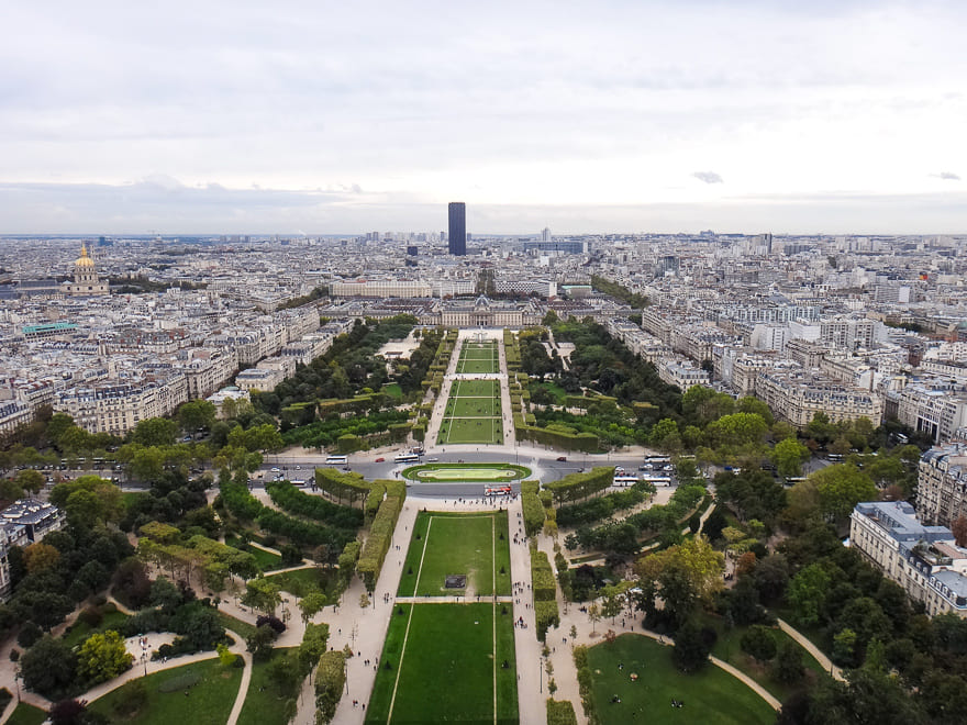 torre eiffel de paris campo de marte - Torre Eiffel de Paris: 130 anos encantando