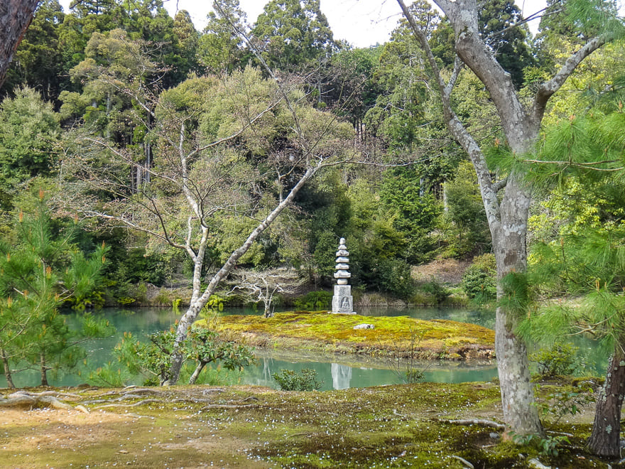pavilhao dourado em kyoto jardim - O magnífico Pavilhão Dourado em Kyoto