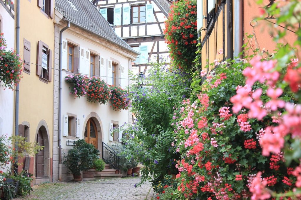 Eguisheim 3813921 1280 1024x682 - As vilas francesas mais belas. Se encante! - NEWS