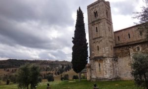 Abadia de Sant’Antimo na Toscana, um tesouro escondido.