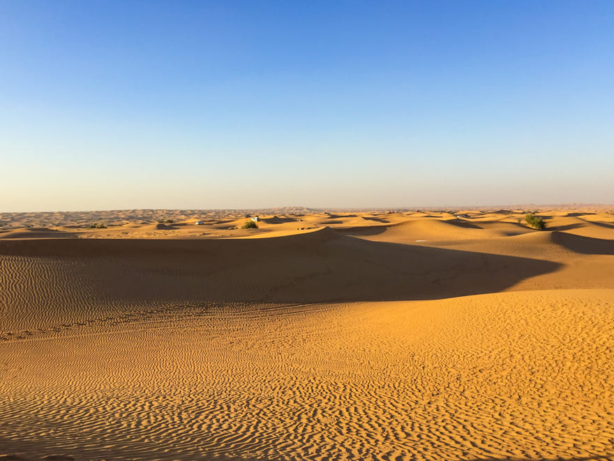 deserto dubai safari 4 x 4 - Safári no Deserto de Dubai. Sol, areia e emoção [8on8]