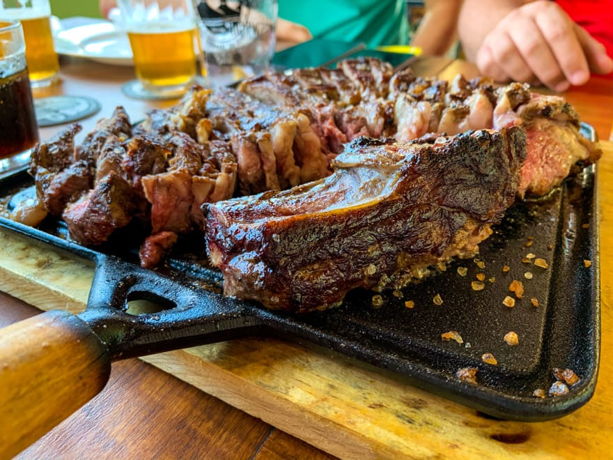 carne chapa brewgarden - Brewpoint: passeio na rota cervejeira de Petrópolis
