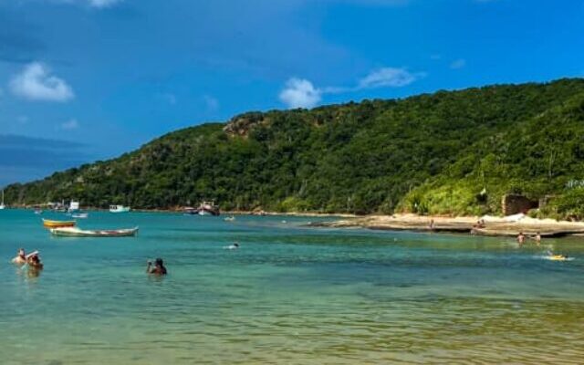 praia da tartaruga buzios rj