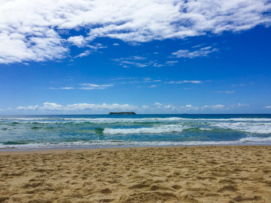 mar praia mole floripa - Praias em Florianópolis: 3 sugestões para relaxar e aproveitar [8on8]