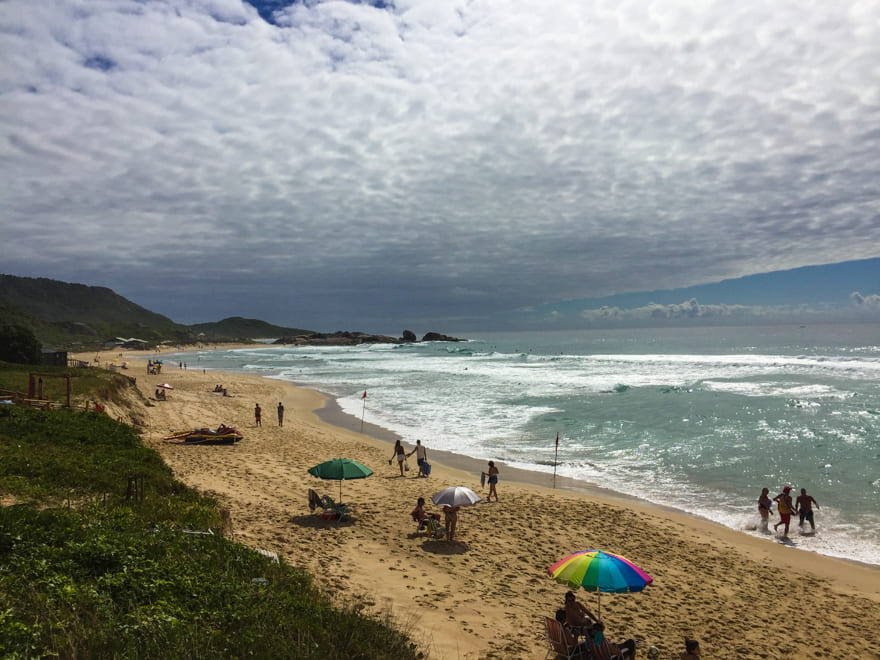 praias de florianopolis mole - Praias em Florianópolis: 3 sugestões para relaxar e aproveitar [8on8]