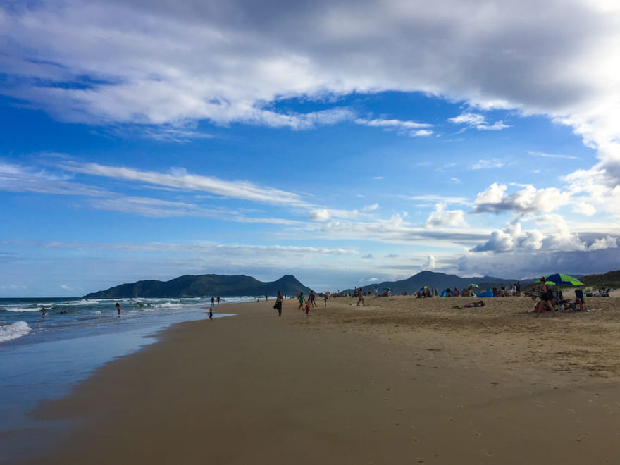 praiasde florianopolis campeche - Praias em Florianópolis: 3 sugestões para relaxar e aproveitar [8on8]