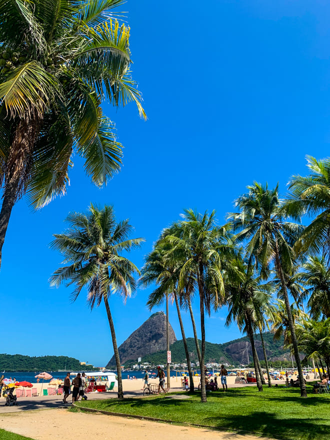 aterro do flamengo rj - Rio de Janeiro ao ar livre: 25 atividades para curtir o sol e calor [8on8]