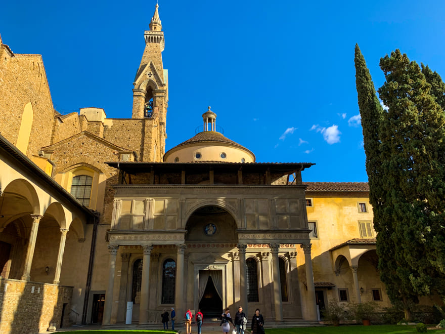 claustro basilica santa croce - O que fazer em Florença em 3 dias: super roteiro e dicas de viagem