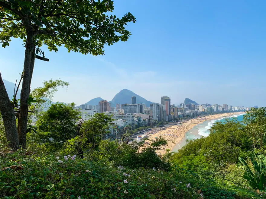 Parque Penhasco Dois Irmãos: Uma Delícia De Lugar No Rio De Janeiro