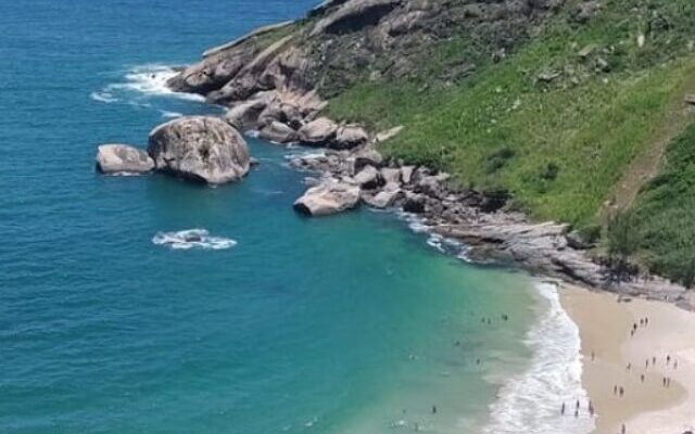 praias secretas Rio de Janeiro - Lets Fly Away