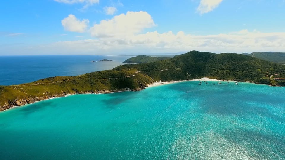 Excursão Arraial do Cabo saindo do Rio - Lets Fly Away