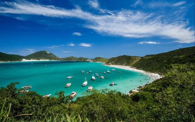 Excursão Arraial do Cabo saindo do Rio - Lets Fly Away