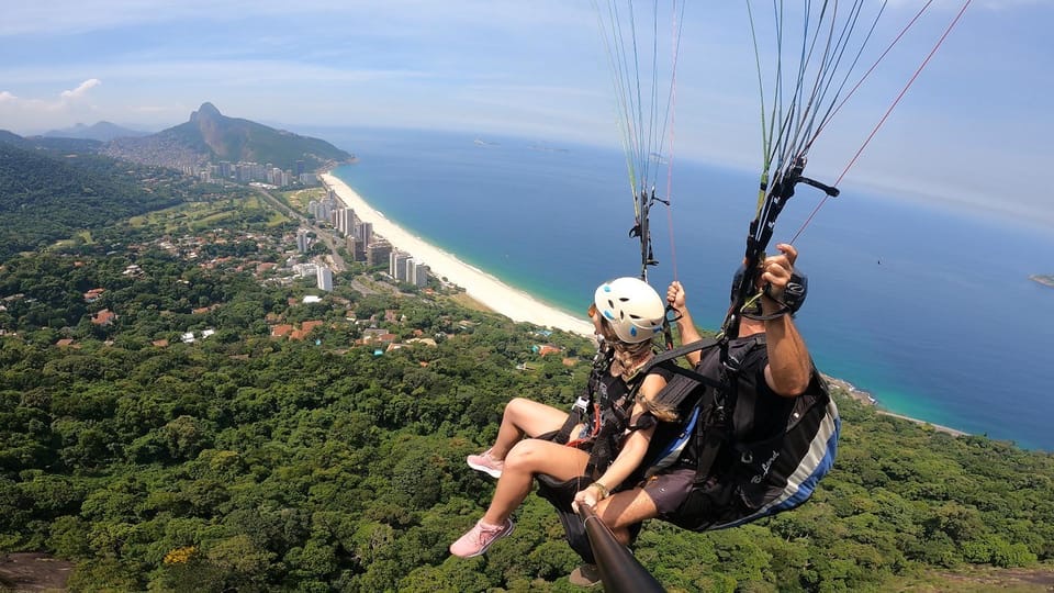 Voo de parapente no Rio de Janeiro - Lets Fly Away