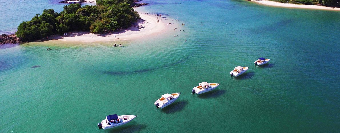 passeio de barco Angra dos Reis - Lets Fly Away