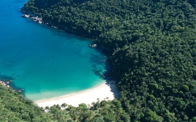 passeio lagoas Ilha Grande - Lets Fly Away