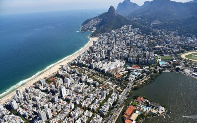 Rio de Janeiro em março - Lets Fly Away