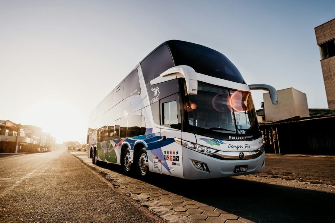 como chegar foz iguacu onibus lets fly away
