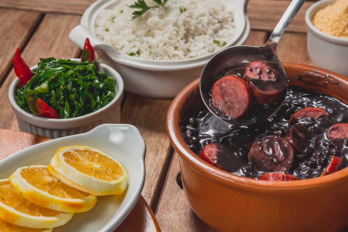 melhor feijoada rio de janeiro | lets fly away